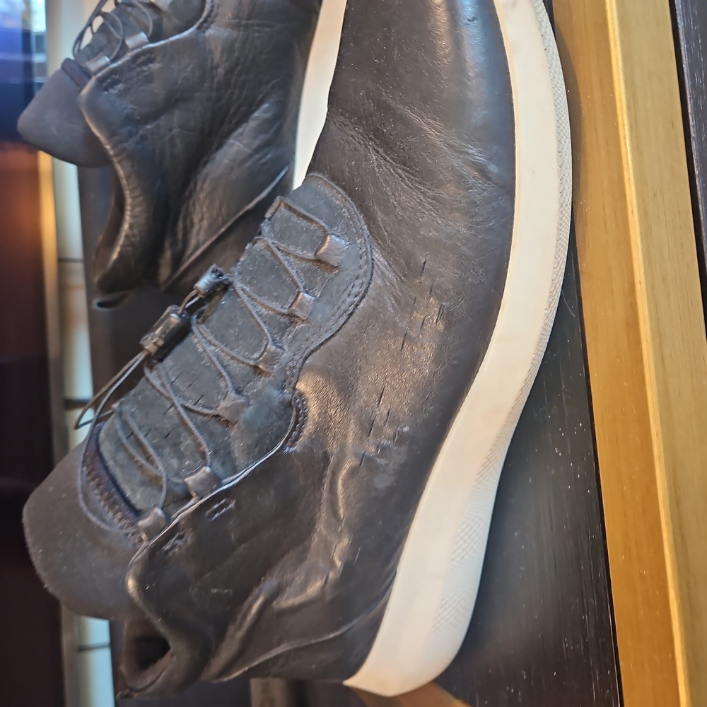 Echo Slip On Boot - Picture 2 of 5